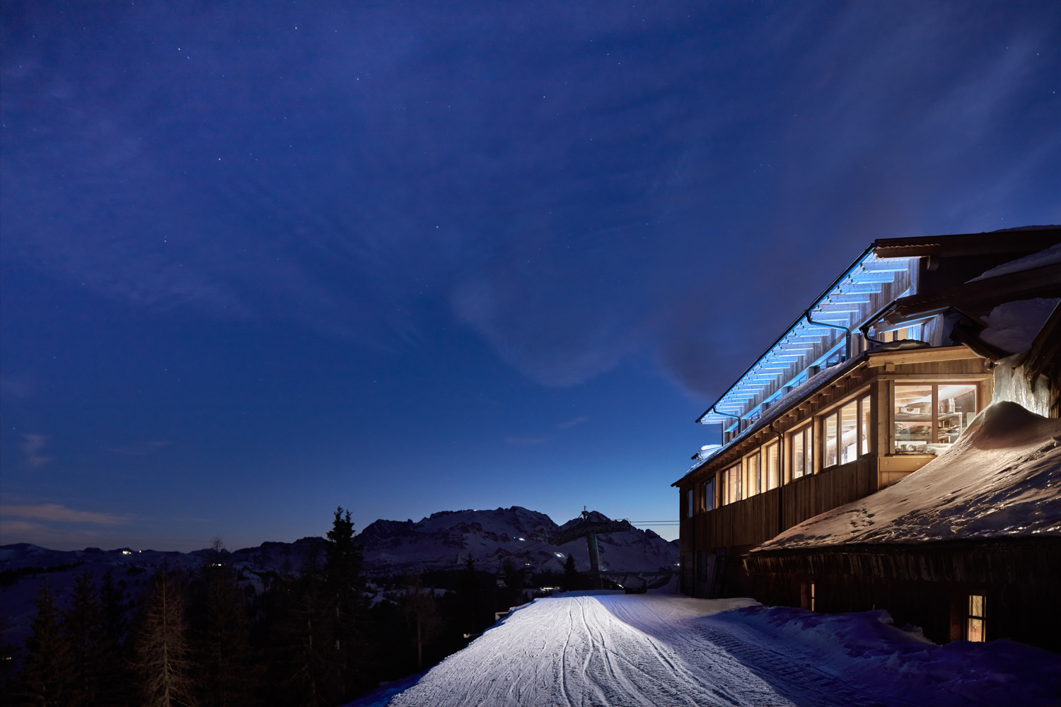 Webcam LL Club Moritzino Piz la Ila Badia BZ 2020 05